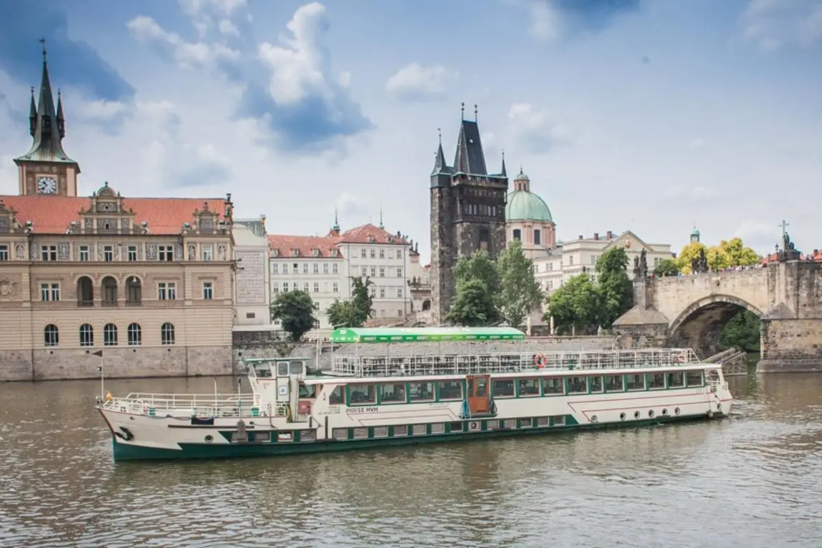 Parníky Praha
